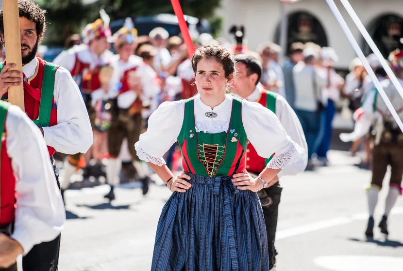 trachtenumzug-11.jpg