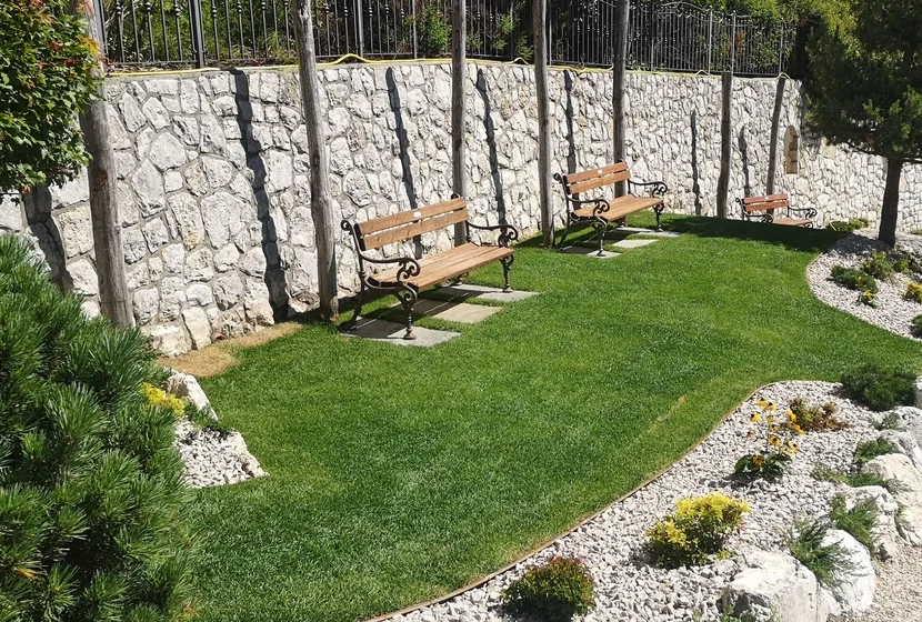 Panchine_Val_Gardena.jpg