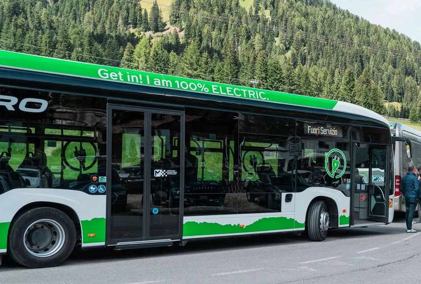 _DamianHolzknecht_E-Busse_IMG00111.jpg