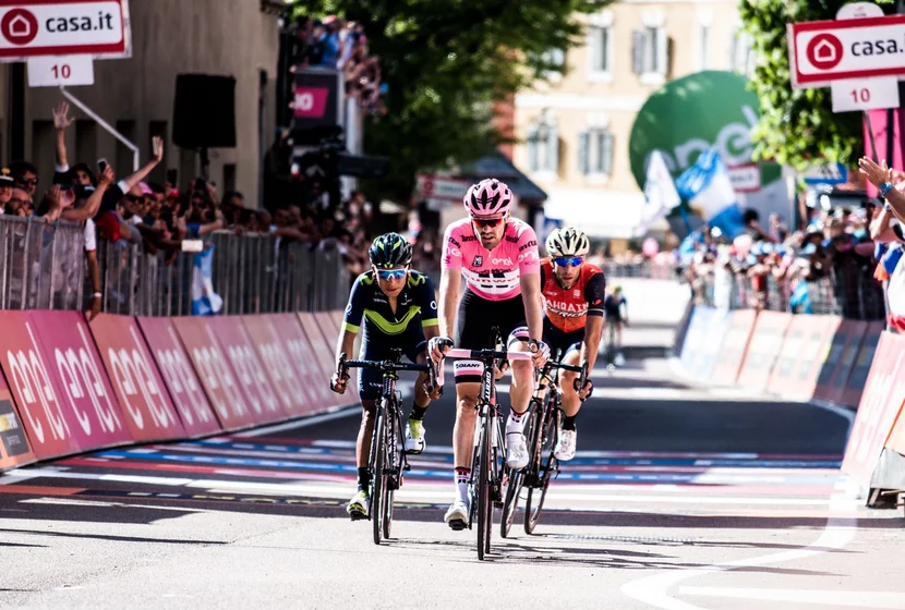 Giro_225.jpg