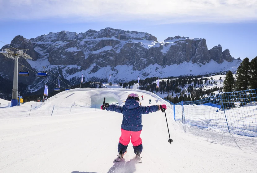 Spring_Skiing_Val_Gardena_Family__14_.jpg