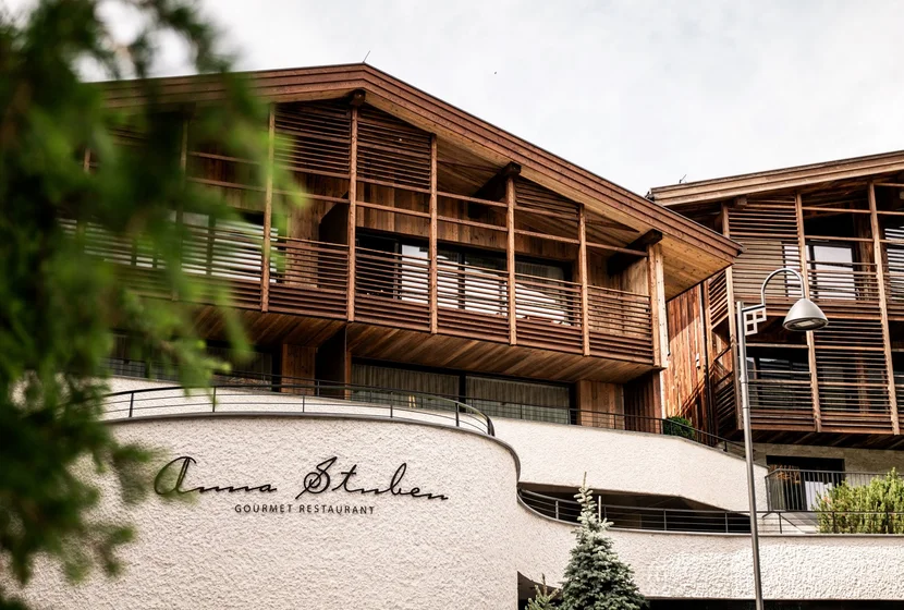 Anna_Stuben_Val_Gardena__2_.jpg