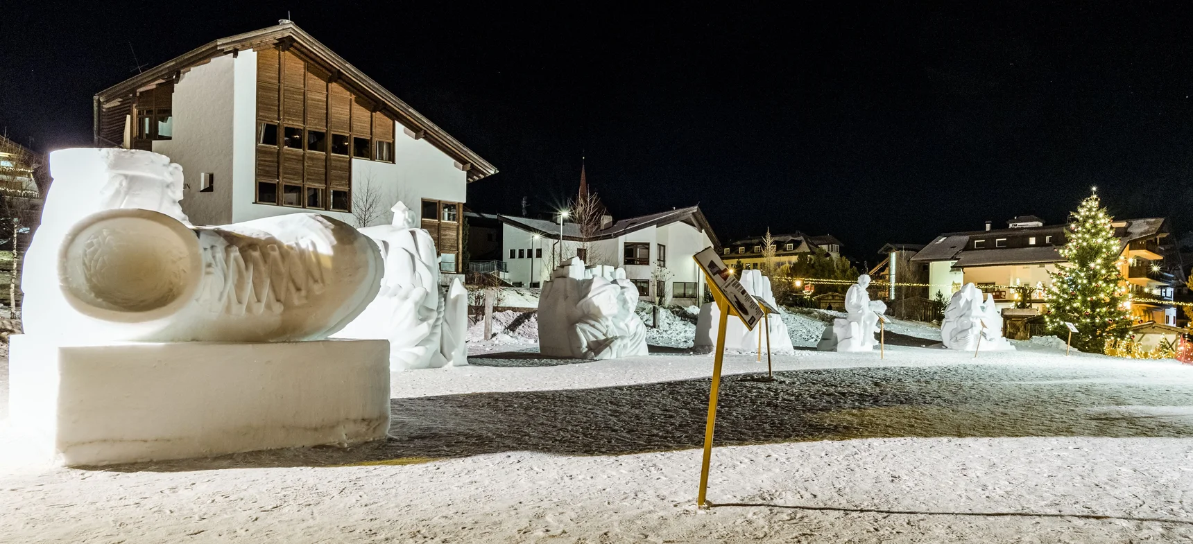 Snow & Art