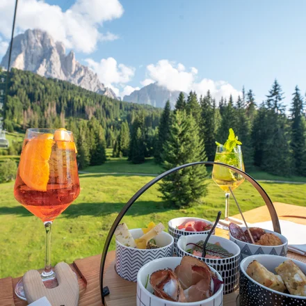 DOLOMITES Flying Aperitivo